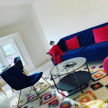 Seabourne Penthouse Stunning Seaviews With Optional Hot Tub Hire At Homesweetholidayhomes Апартаменты